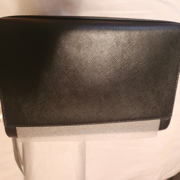 Bnwt KS black crossbody - Picture 2 of 4